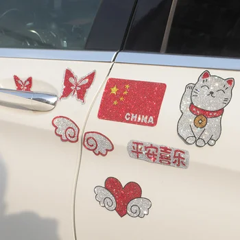 Raudonas Automobilis Lipdukas ir Lipdukai Išoriniai Priedai Anime Moterų Diamond Blizgučiai Apdailos Pasisekė Katė Drugelis Kinų Simbolių